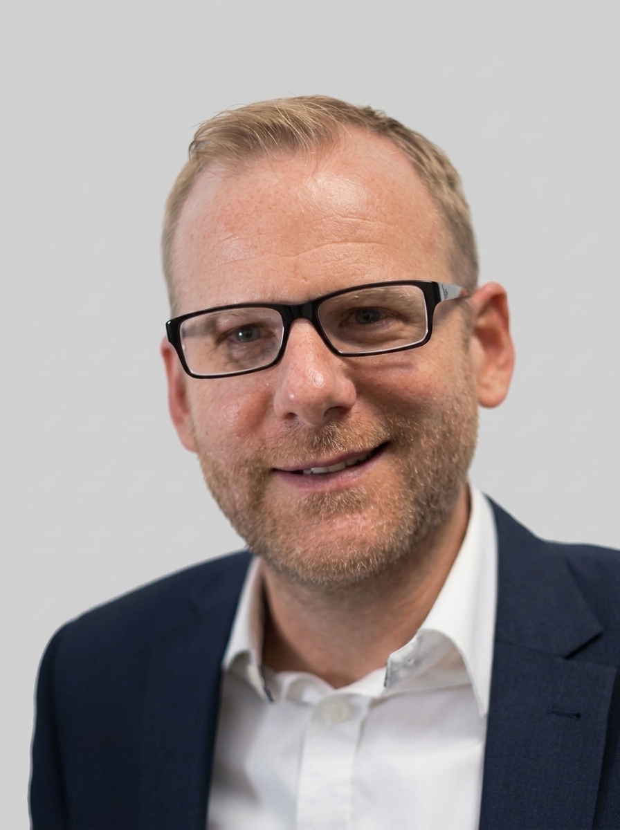 Rechtsanwalt Andreas Lorenz – Fachanwalt für Arbeitsrecht bei Rechtsanwälte Bauer und Kollegen in Frankfurt am Main